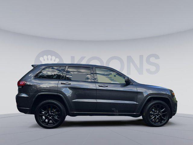 2021 jeep grand cherokee laredo