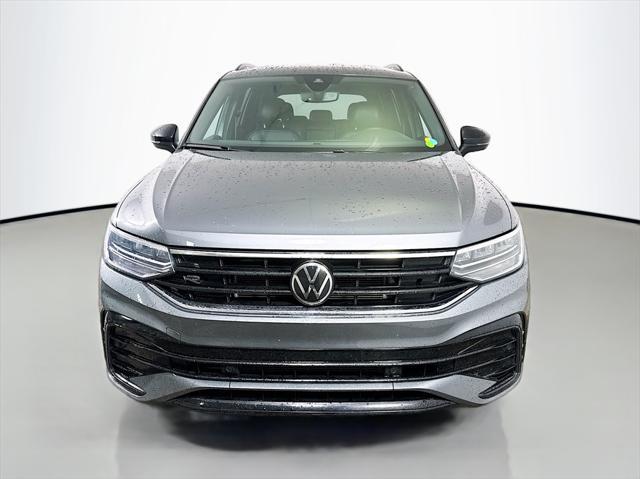 2022 volkswagen tiguan 2.0t se r-line black