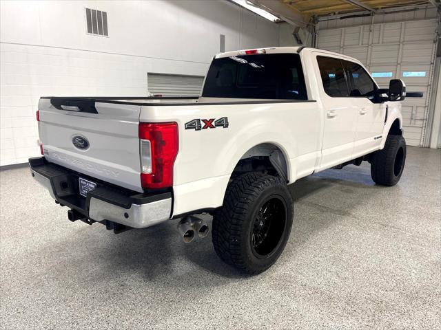 2017 ford f-250 lariat