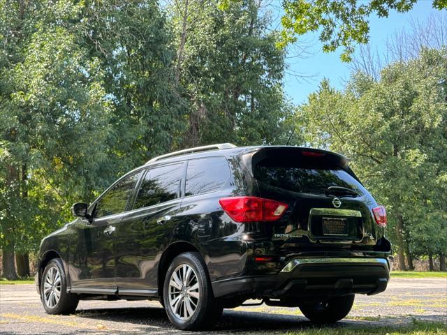 2018 nissan pathfinder sl