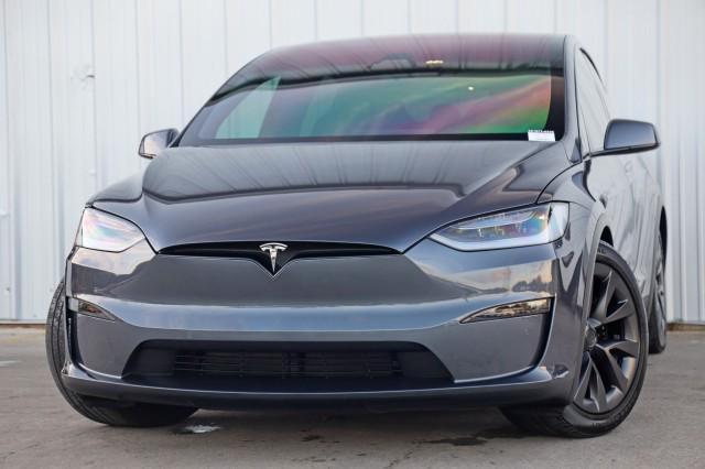 2022 tesla model x plaid tri motor all-wheel drive