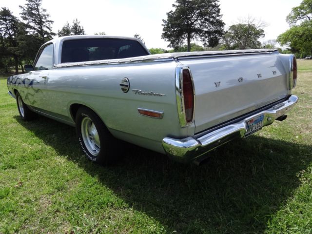 stunning paint and body built 302 a/c upgrade ps pb power windows texas torino