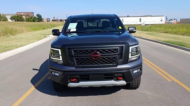 2023 nissan titan pro-4x