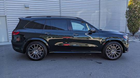 2025 Mercedes-Benz GLS