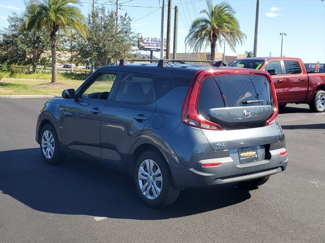 2021 kia soul lx