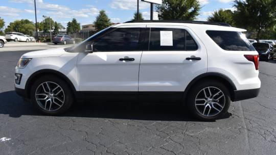 2017 Ford Explorer s