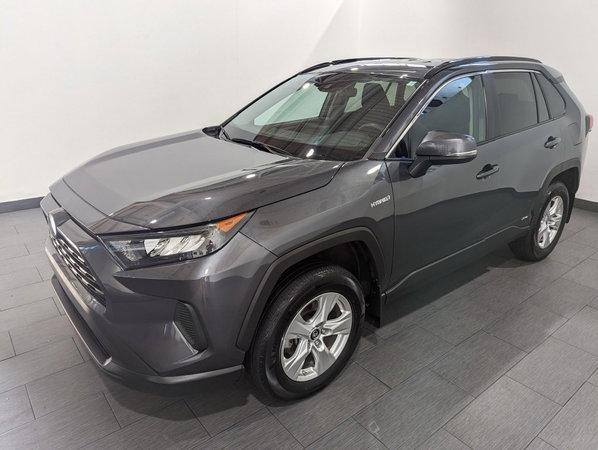 2020 toyota rav4 in delavan, wisconsin
