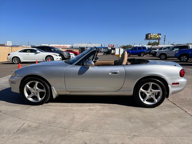 2002 mazda mx-5 miata base