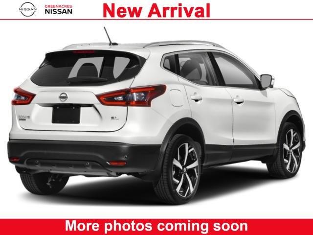 2022 nissan rogue sport sl