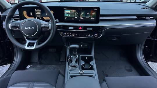 2025 Kia K5