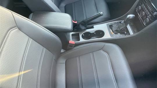 2022 Volkswagen Passat (North America and China)