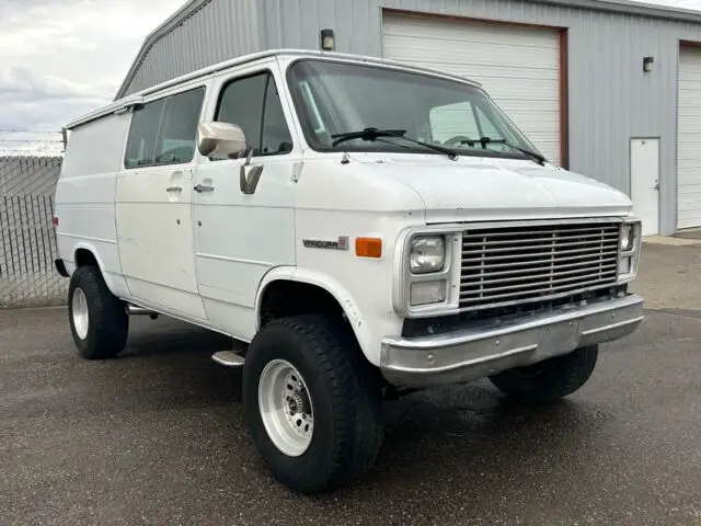1989 gmc vandura 3500 4x4 pathfinder k van rustfree 4wd overland no reserve