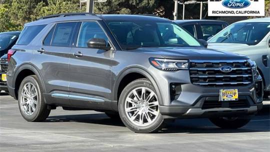 2025 Ford Explorer
