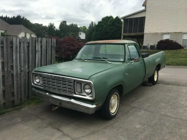 1977 dodge pickup d150 custom