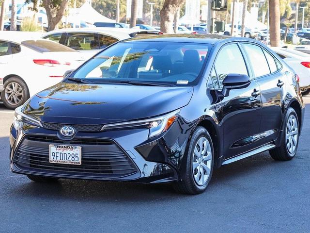 2023 toyota corolla hybrid le
