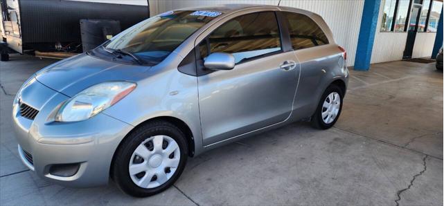 2010 toyota yaris base