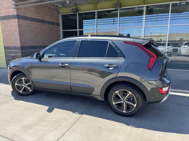 2023 kia niro ex