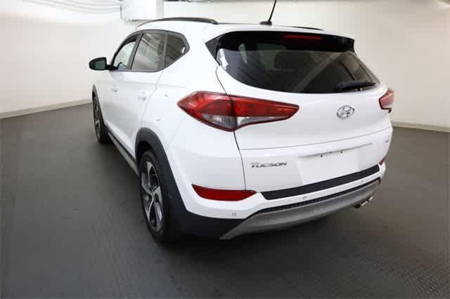 2017 hyundai tucson value