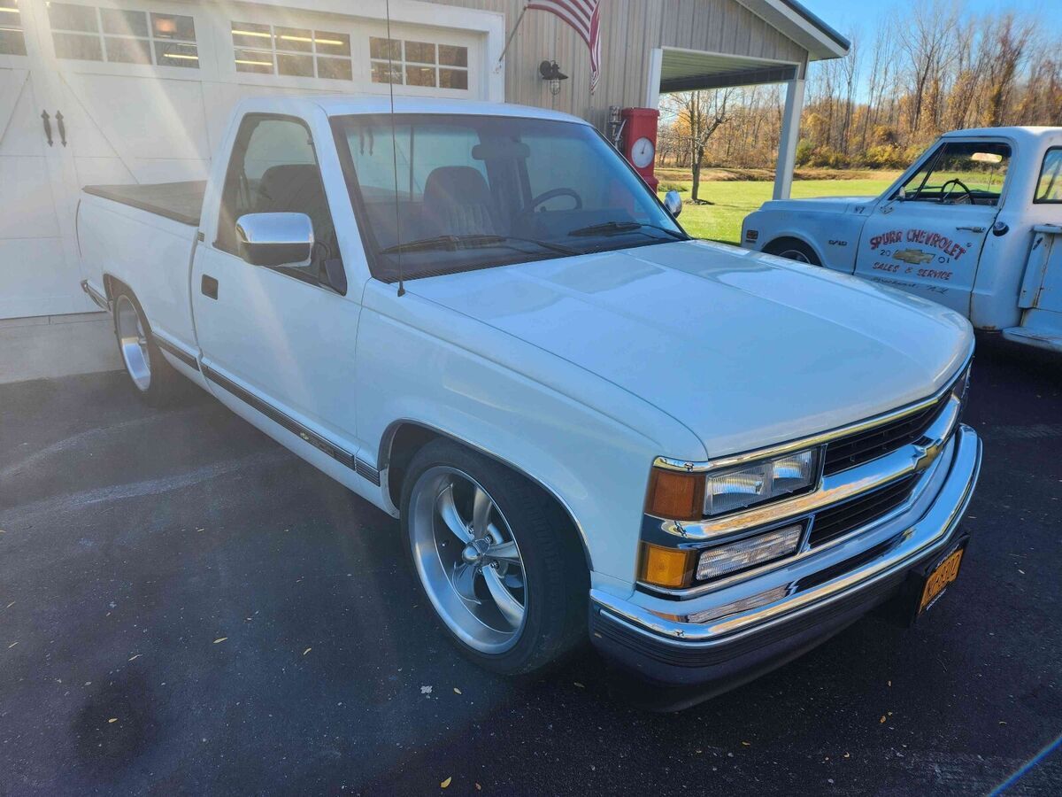 1994 chevrolet gmt-400 pickup white c1500