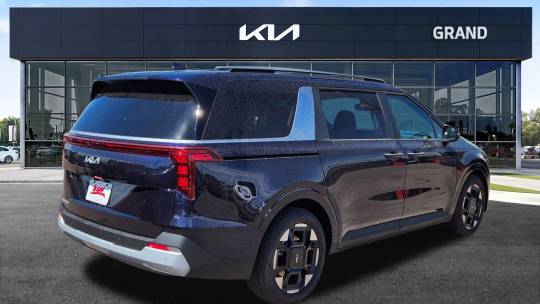 2025 Kia Carnival