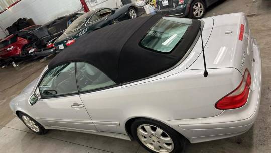 2001 Mercedes-Benz Clk