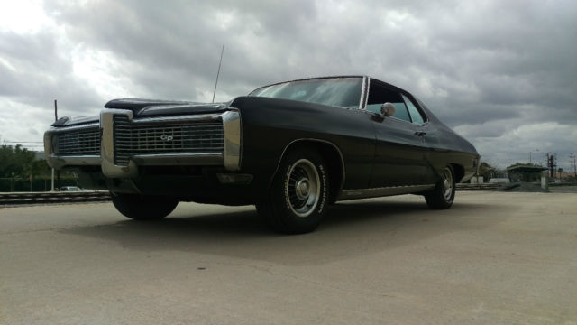 1968 pontiac grand prix base 7.0l survivor!