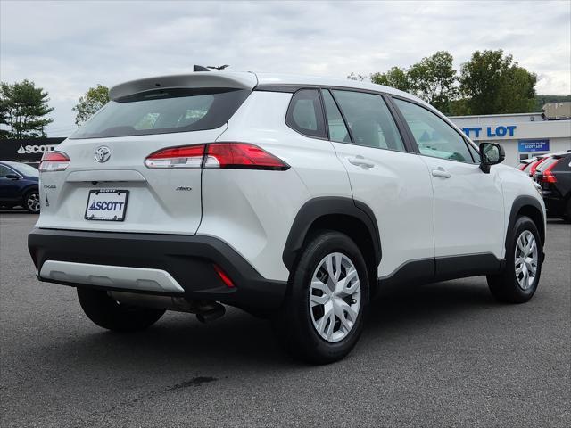 2022 toyota corolla cross l