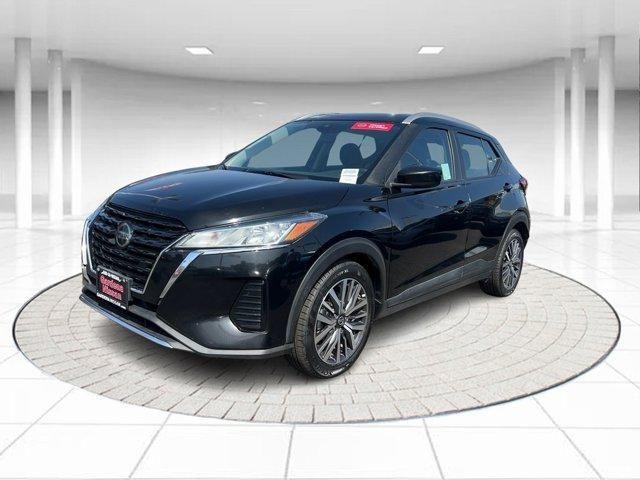 2021 nissan kicks