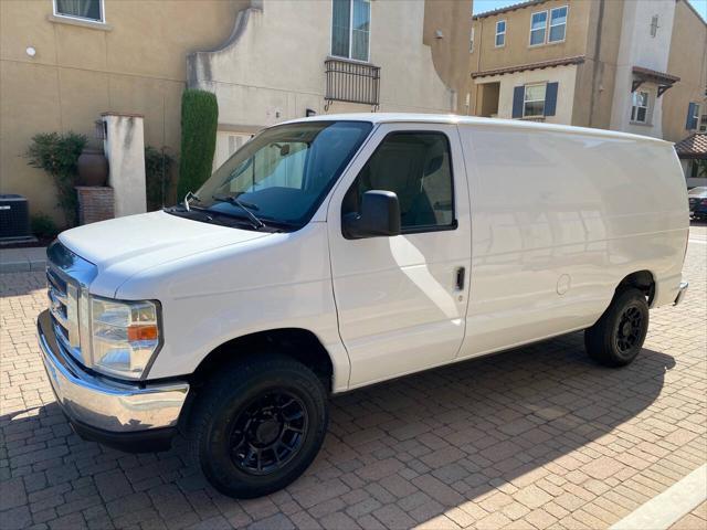 2011 ford e150 cargo