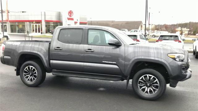 2021 toyota tacoma trd sport