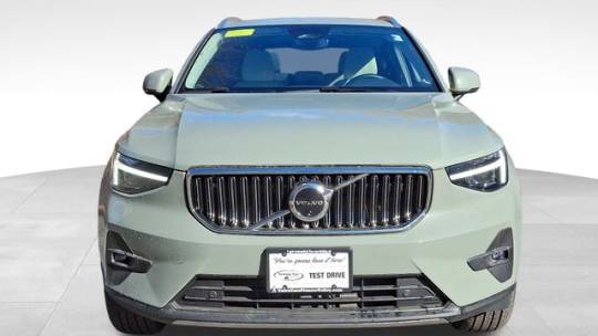 2024 Volvo XC40