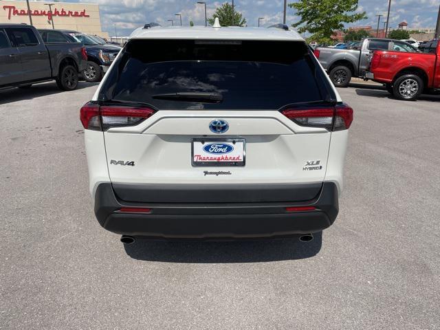 2022 toyota rav4 hybrid xle premium