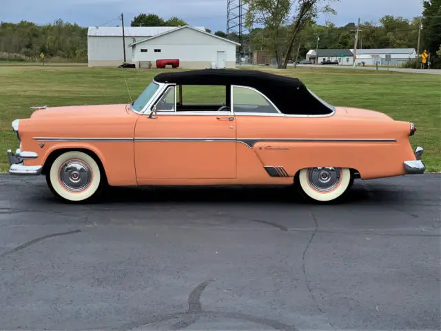 !954 ford crestline sunliner convertible