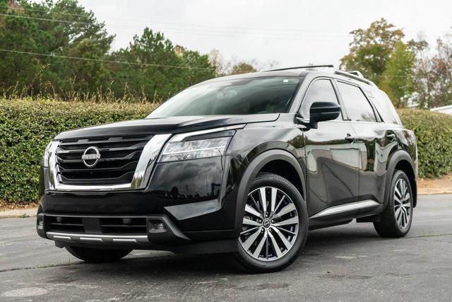 2022 nissan pathfinder platinum 2wd