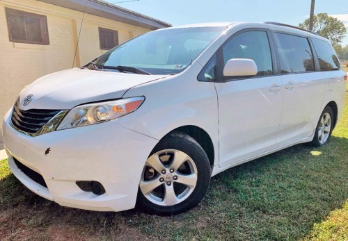 2011 toyota sienna le for sale in maryland by owner