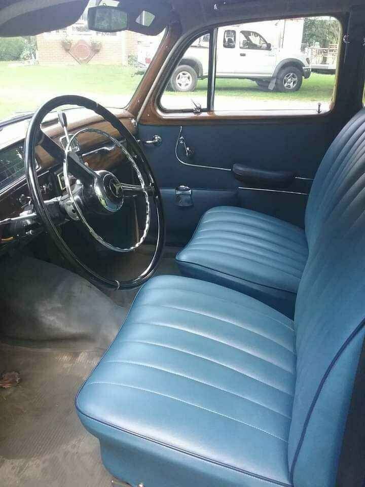 1957 mercedes-benz 220 s