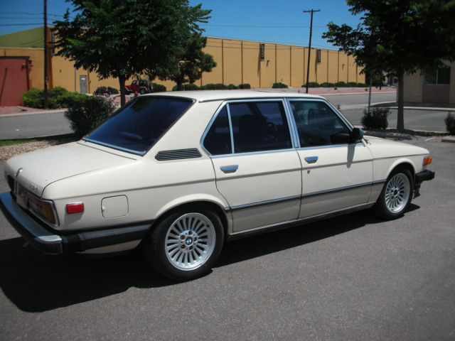 81 bmw e12 528i modded & tricked/daily driver