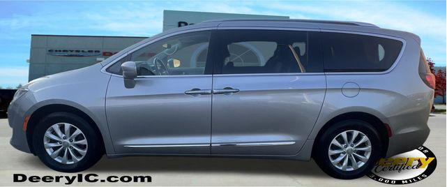 2018 chrysler pacifica touring-l