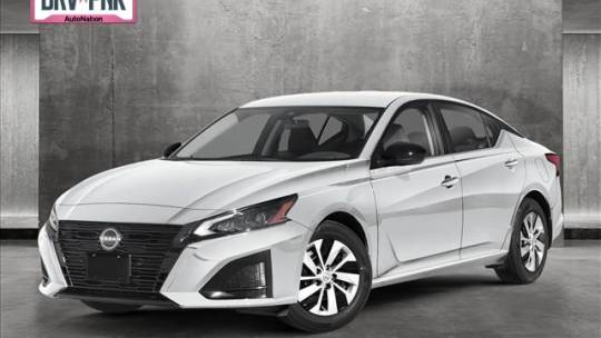 2025 Nissan Altima