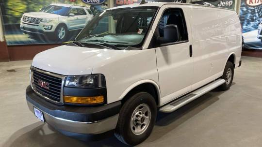 2022 GMC Savana