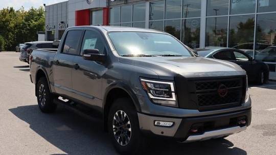 2024 Nissan Titan pro-4x