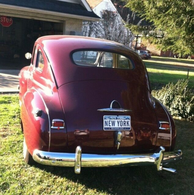 1948 plymouth sedan deluxe