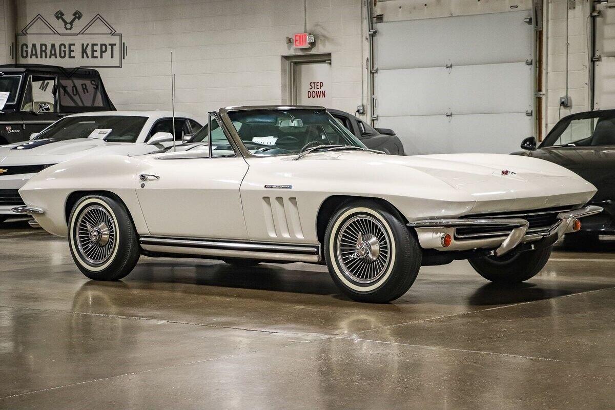 1965 chevrolet corvette 327ci fuel injected v8 convertible