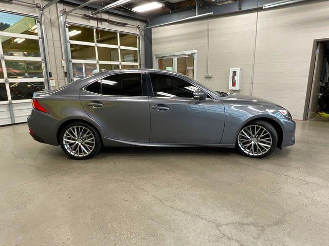 2014 lexus is 250 base