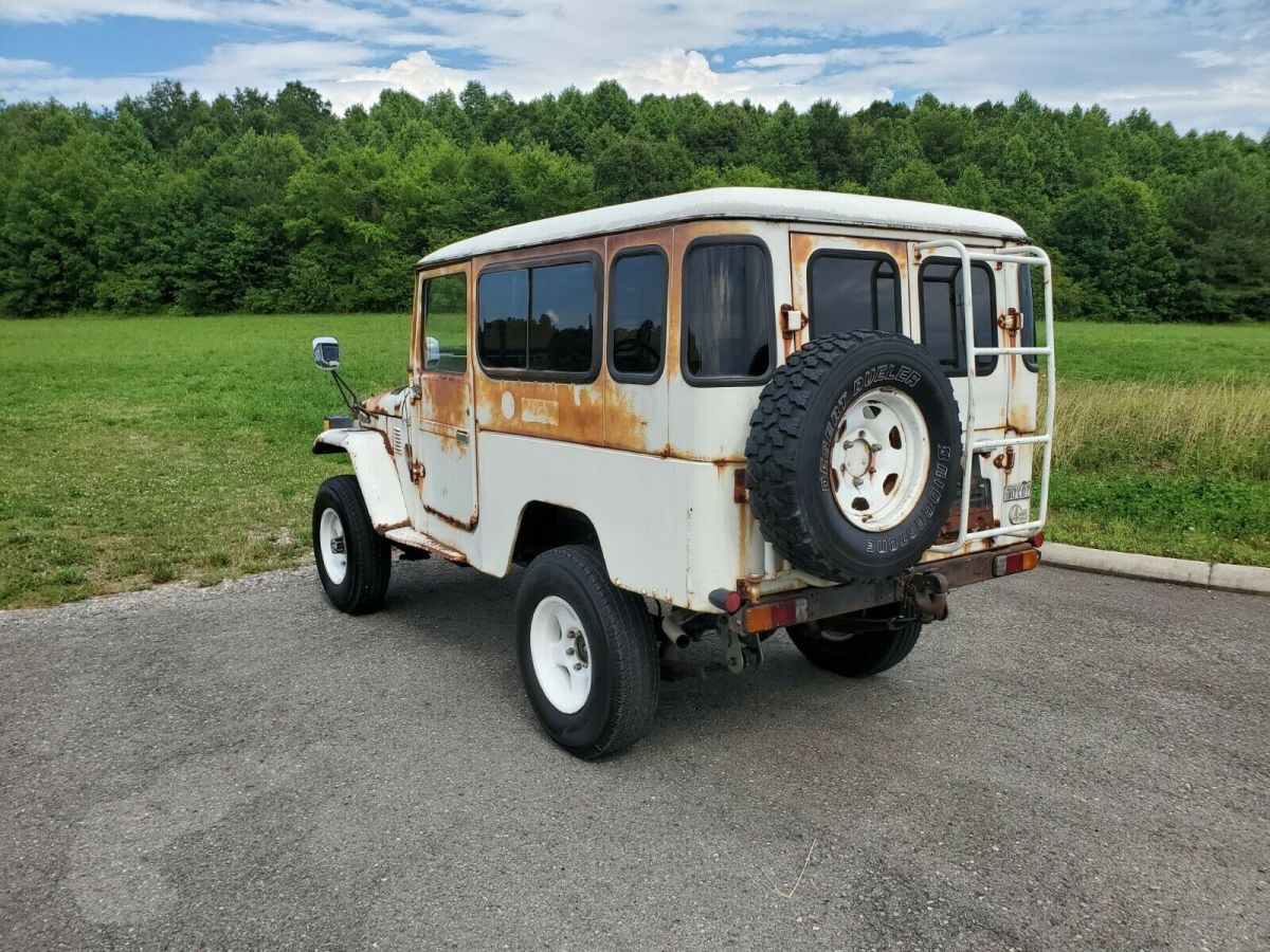 patina / distressed bj44 diesel land cruiser
