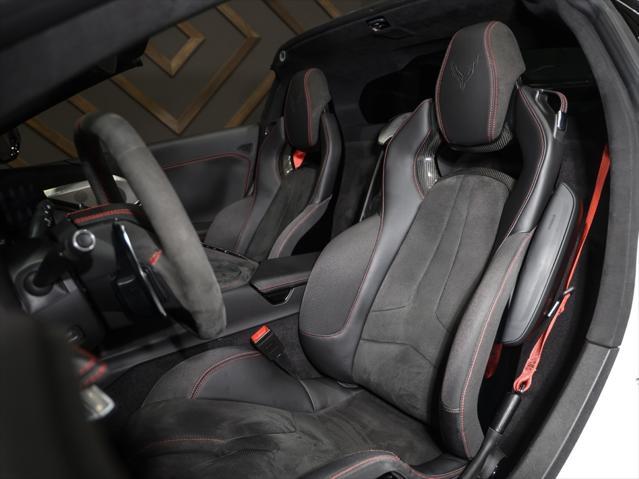 2020 chevrolet corvette stingray w/3lt
