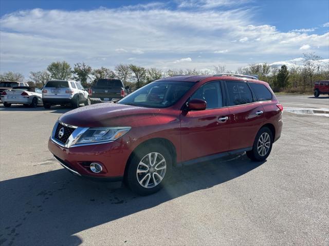 2016 nissan pathfinder sv