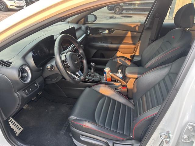 2023 kia forte gt