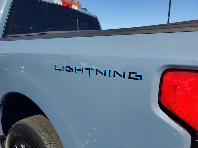 2023 ford f-150 lightning lariat