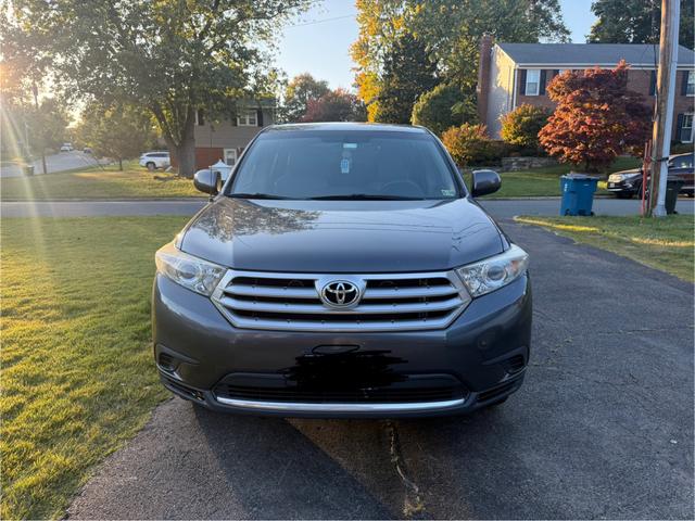 2012 toyota highlander base